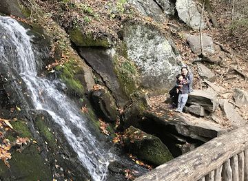 north-carolina/great-smoky-mountains/attraction/deep-creek-trail-trailhead