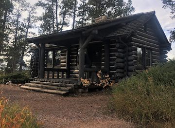 south-dakota/jewel-cave-national-monument/attraction/jewel-cave-historic-area-ccc-cabin