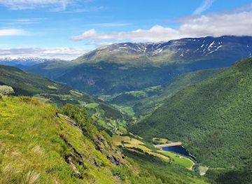 norway/gudvangen/attraction/viewpoint