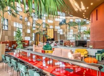 spain/barcelona/attraction/torre-glories