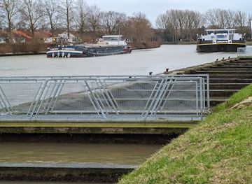 france/nord-pas-de-calais/attraction/ecluse-de-flandres