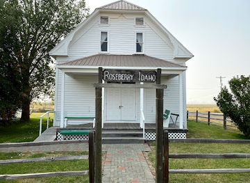 idaho/ponderosa-state-park/attraction/valley-county-museum