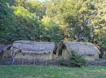 slovenia/prekmurje/attraction/prazgodovinska-naselbina-gradisce
