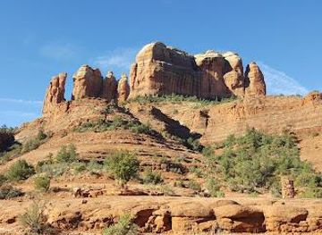 arizona/sedona/attraction/cathedral-rock