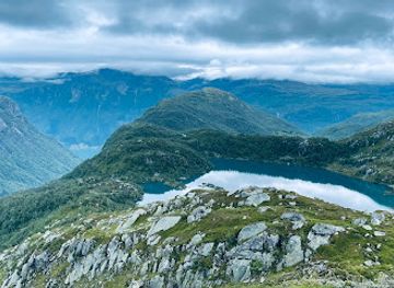 norway/hardangervidda-national-park/attraction/reinanuten-view-point