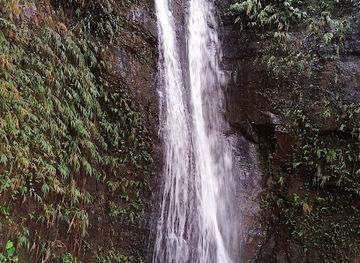 bangladesh/bandarban-hill-tracts/attraction/taracha-fals