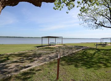oklahoma/lake-texoma/attraction/juniper-point-public-use-area
