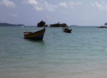 india/andaman-and-nicobar-islands/attraction/cobra-beach