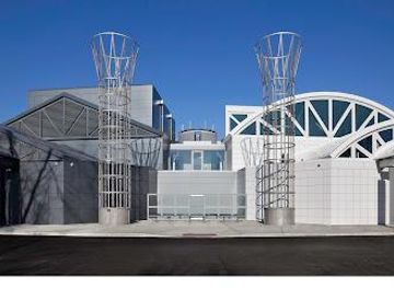 illinois/oak-lawn/attraction/illinois-holocaust-museum-education-center