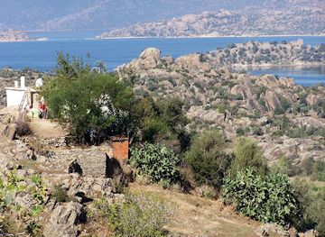 turkiye/caria/attraction/mount-besparmak