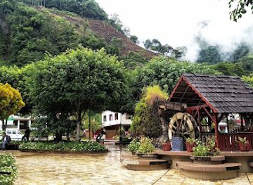 peru/pasco/attraction/hauptplatz-pozuzo