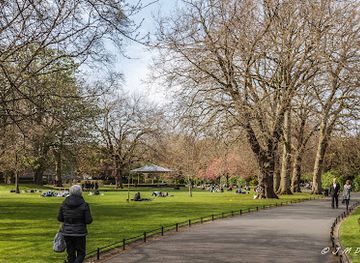 ireland/dublin/st-stephen-s-green/attraction/fusiliers-arch