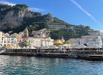 italy/amalfi/attraction/antico-arsenale-della-repubblica-di-amalfi