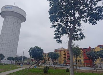 peru/callao/attraction/los-pozos-park