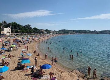 spain/girona/attraction/platja-de-sant-pol