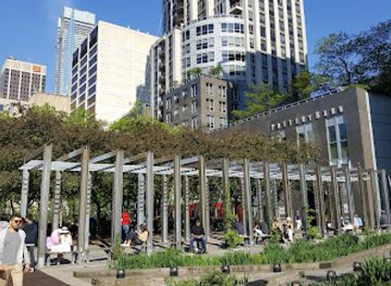 canada/toronto/yorkville/attraction/village-of-yorkville-park