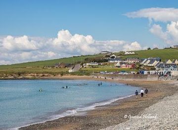 united-kingdom/cork/attraction/garretstown-beach