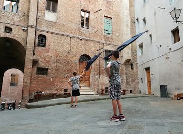 italy/siena/attraction/castellare-degli-ugurgieri