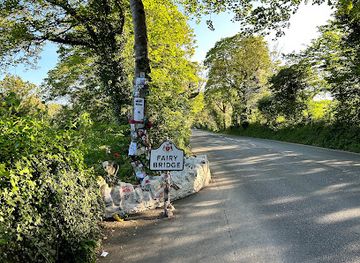 isle-of-man/glen-maye/attraction/fairy-bridge