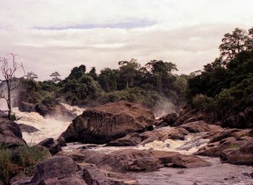 malawi/majete-wildlife-reserve/attraction/kapichira-falls