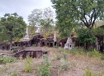 myanmar-burma/dry-zone/attraction/phowintaung-cave-complex