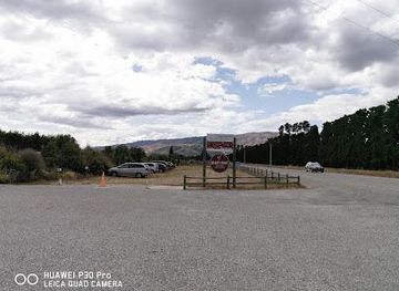 new-zealand/wanaka/attraction/sarita-orchard
