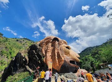 philippines/baguio/session-road/attraction/lion-s-head