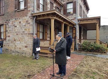 new-jersey/jersey-city/attraction/museum-of-jersey-city-history-at-the-van-wagenen-apple-tree-house