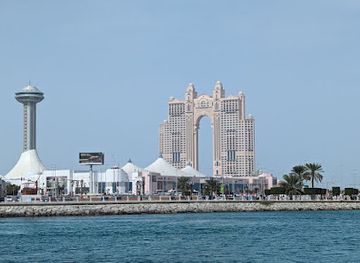 united-arab-emirates/abu-dhabi/attraction/marina-sitting-area