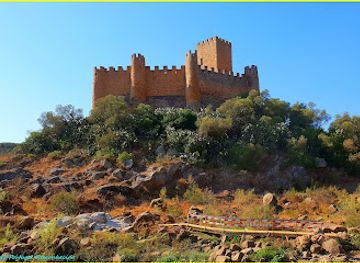 portugal/ribatejo/attraction/convento-de-nossa-senhora-do-loreto-tancos