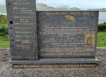 ireland/dingle/attraction/telegraph-field-valentia-island-first-atlantic-undersea-cable-for-communications
