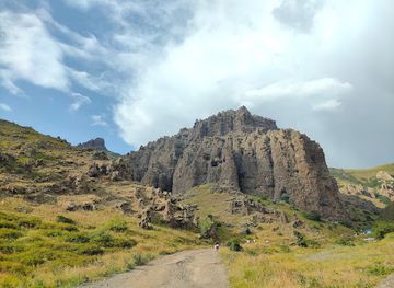 armenia/mount-aragats/attraction/gora-ara
