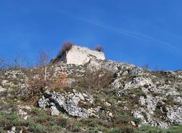bosnia-and-herzegovina/central-bosnia/attraction/fortress-komotin