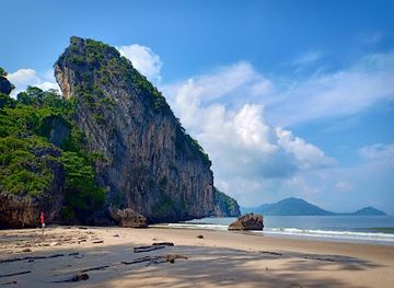 thailand/andaman-coast/attraction/yao-beach