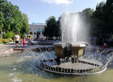ukraine/ternopil-region/attraction/solomiya-krushelnytska-monument