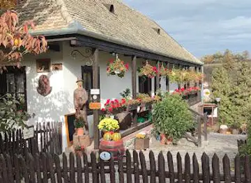 Hollókő