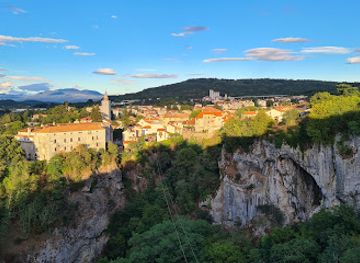 croatia/istrian-peninsula/attraction/pazin-castle