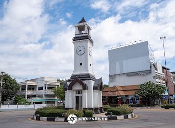 thailand/northern-thailand/attraction/clock-tower-intersection