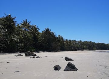 australia/cape-tribulation/attraction/max-beach