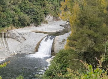 new-zealand/manawatu-wanganui/attraction/raukawa-falls