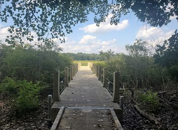 indiana/elkhart/attraction/boot-lake-nature-preserve