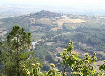 portugal/beira-litoral/attraction/castelo-rodrigo-s-castle