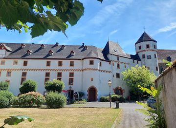 germany/rhineland/attraction/schloss-von-der-leyen
