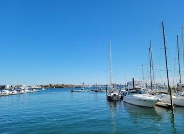 massachusetts/boston/attraction/boston-harborwalk