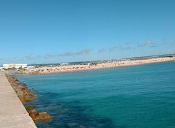 portugal/caldas-da-rainha/attraction/praia-dos-supertubos