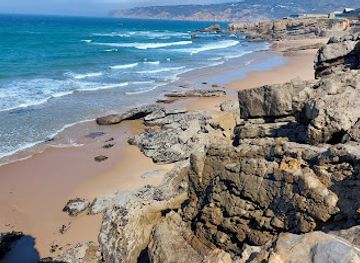 portugal/sintra-cascais-natural-park/attraction/praia-da-arriba