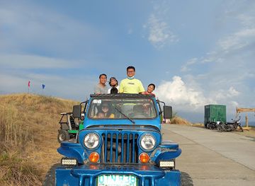 philippines/ilocos-norte/attraction/ilocos-sand-adventures