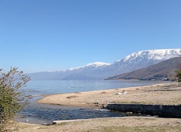 albania/has/attraction/national-park-of-drilon