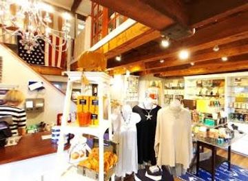 rhode-island/providence/attraction/5-bowens-wharf