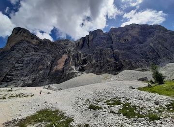 italy/alta-badia/attraction/grotta-della-neve-bz